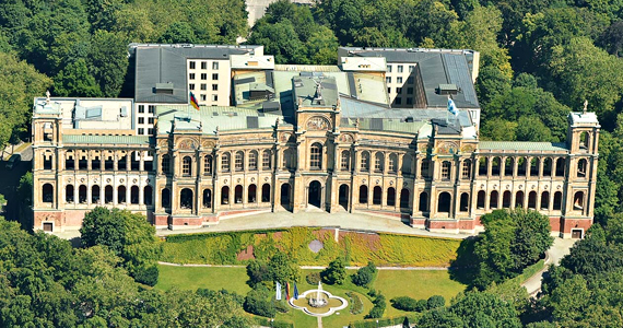Führung im Maximilianeum